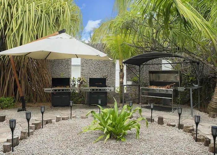 Avani Barbarons Seychelles 5*