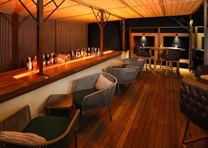 Avani Barbarons Seychelles Grand Anse (Mahe)