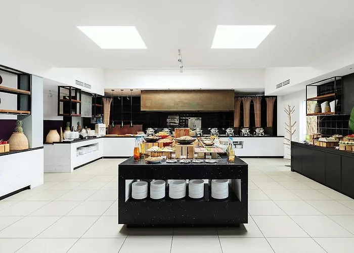 Avani Barbarons Seychelles 5*