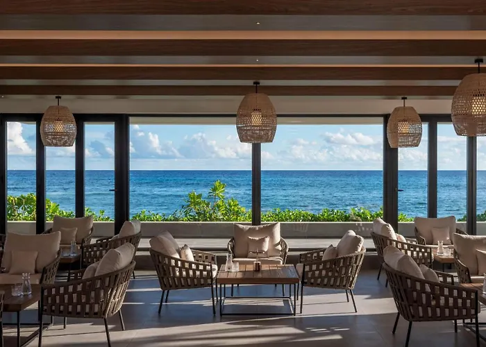Avani Barbarons Seychelles Resort Grand Anse (Mahe)