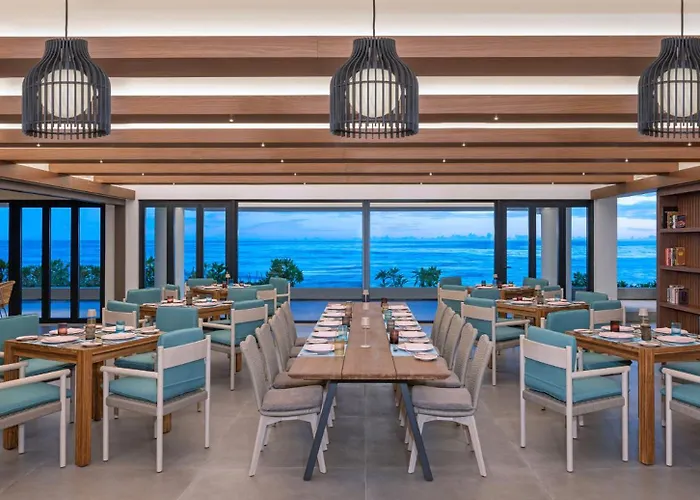 Avani Barbarons Seychelles Resort Grand Anse (Mahe)