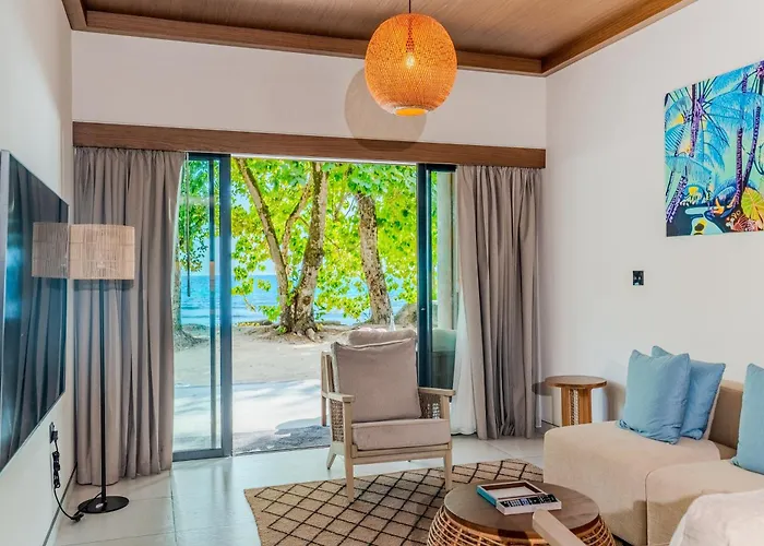 Avani Barbarons Seychelles 5* Grand Anse (Mahe)